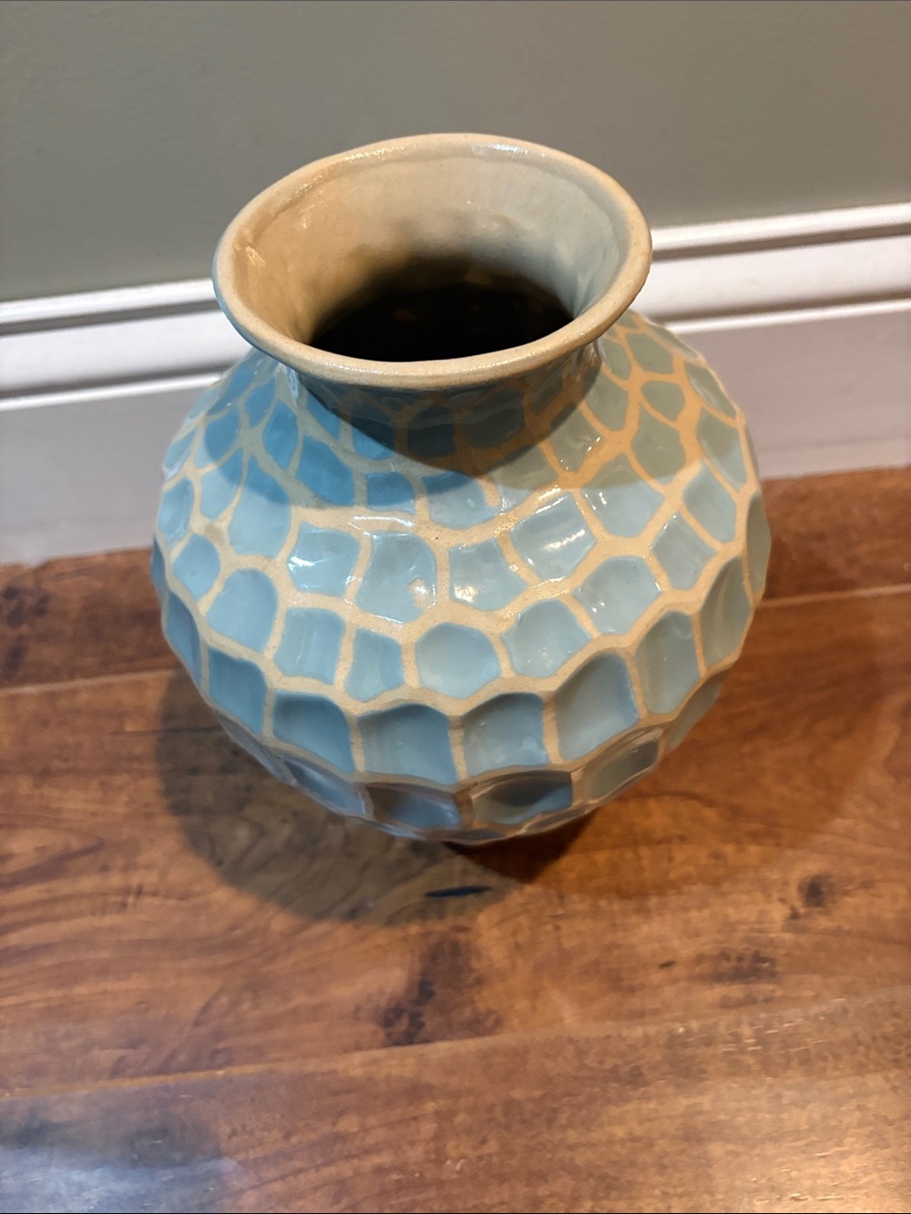 Pottery Vase Art aqua blue - Picture 3 of 5